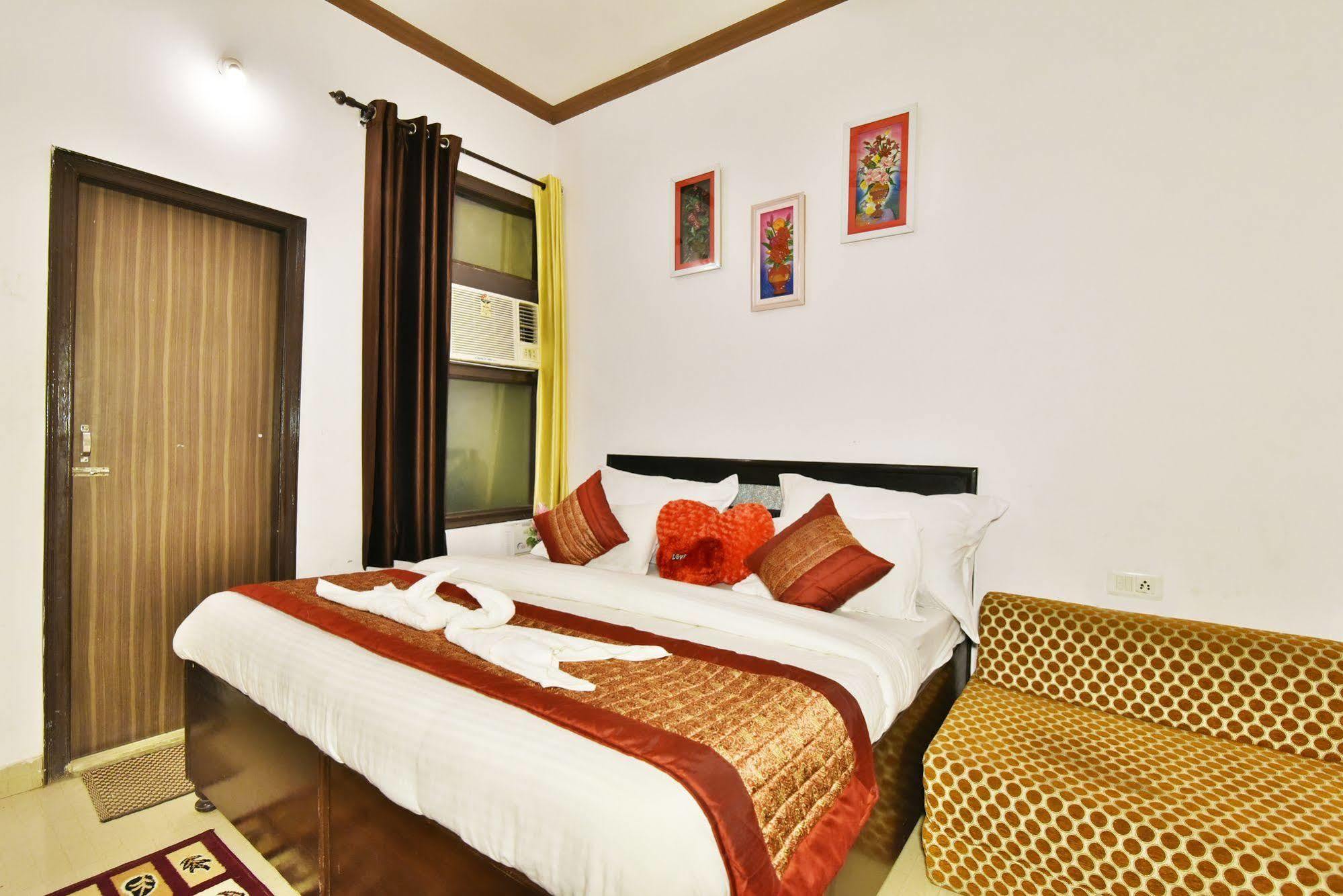 Hotel Sham Villa Amritsar Esterno foto