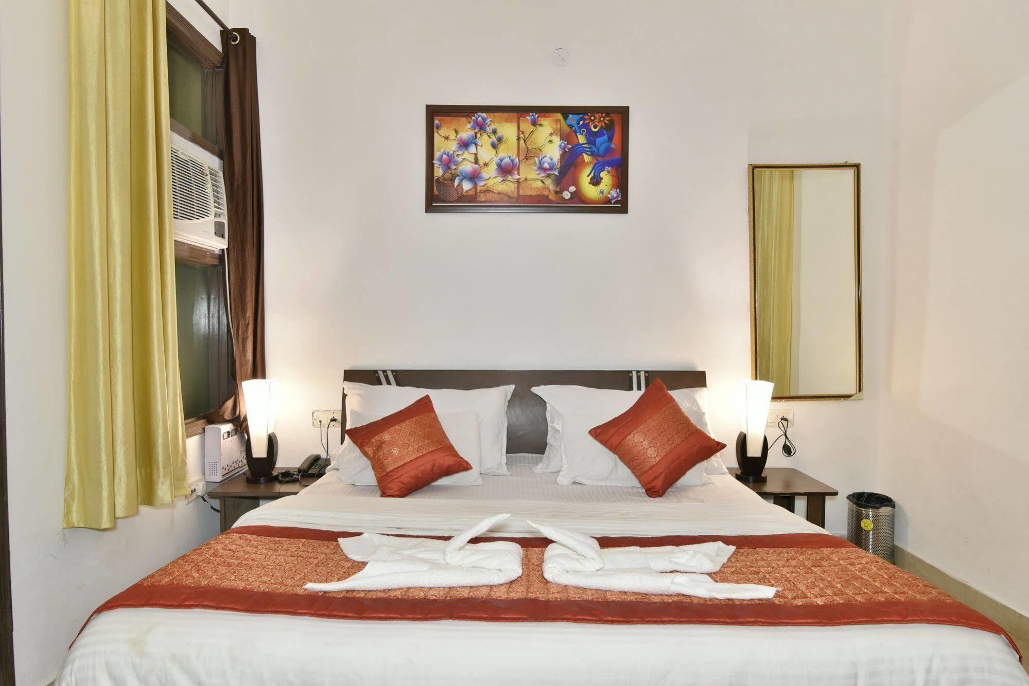Hotel Sham Villa Amritsar Esterno foto