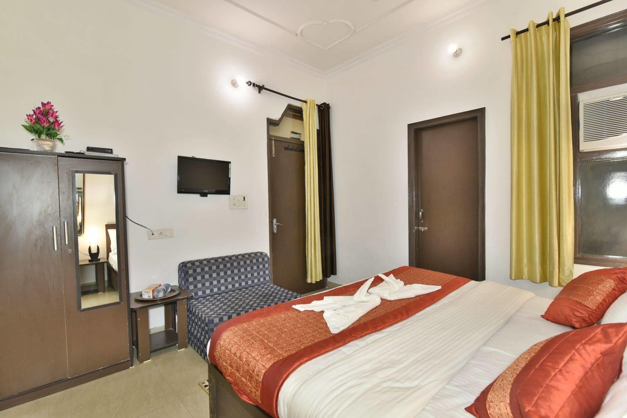 Hotel Sham Villa Amritsar Esterno foto