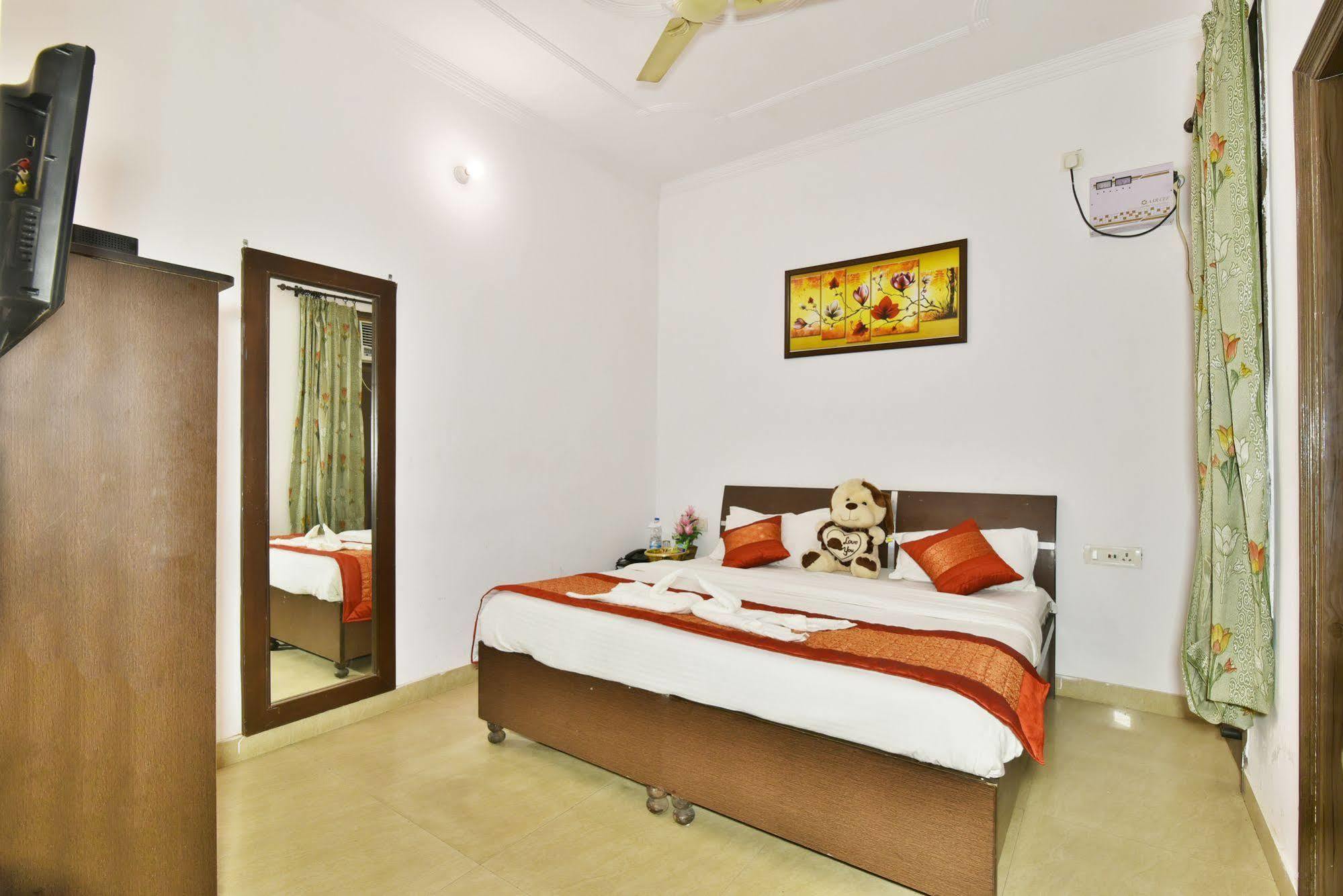 Hotel Sham Villa Amritsar Esterno foto